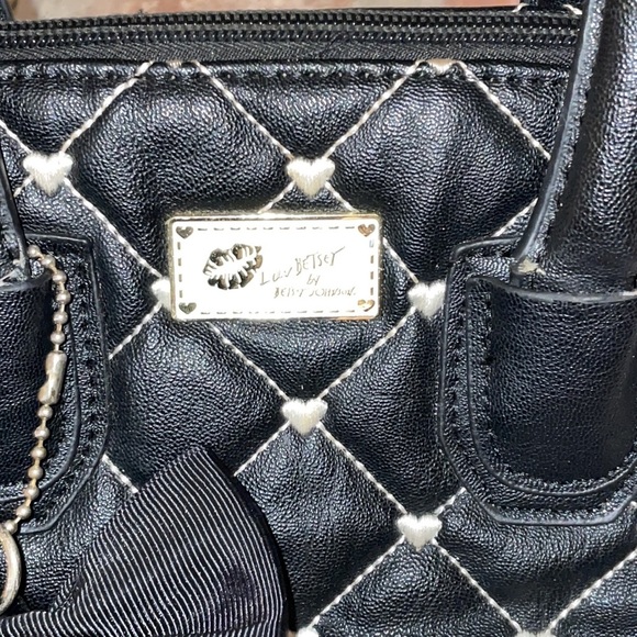 Luv Betsey by Betsey Johnson Black & White Quilt Pattern Embroidered Hearts Bag - Picture 4 of 8